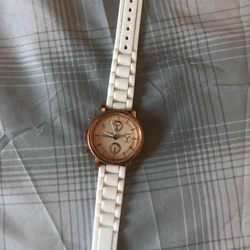 Girls fossil watch